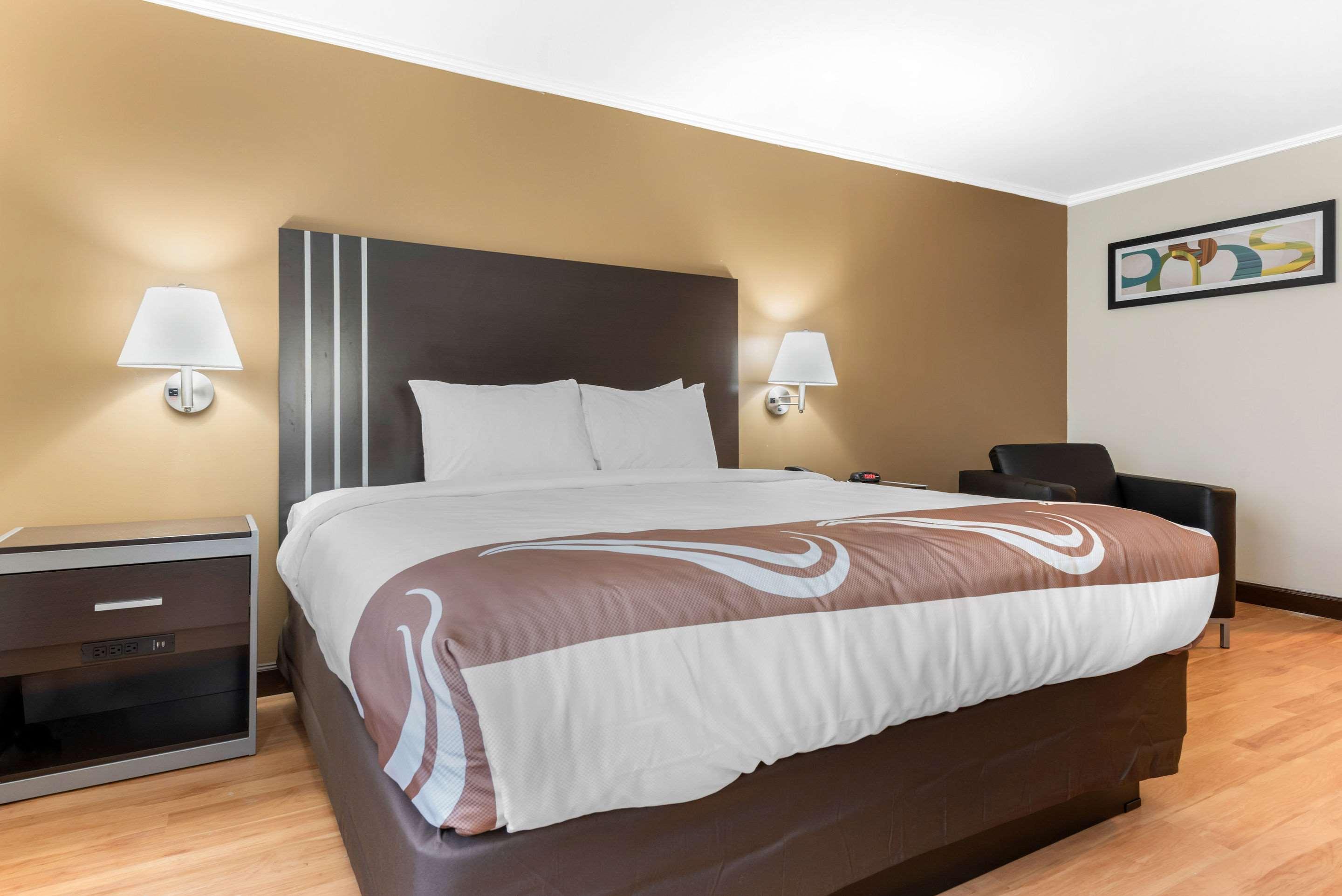 Quality Inn Fairborn Eksteriør bilde
