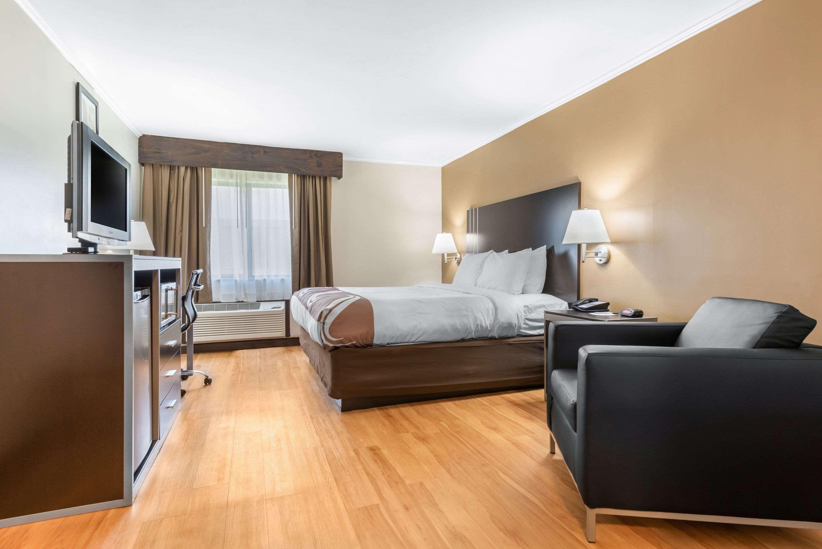 Quality Inn Fairborn Eksteriør bilde