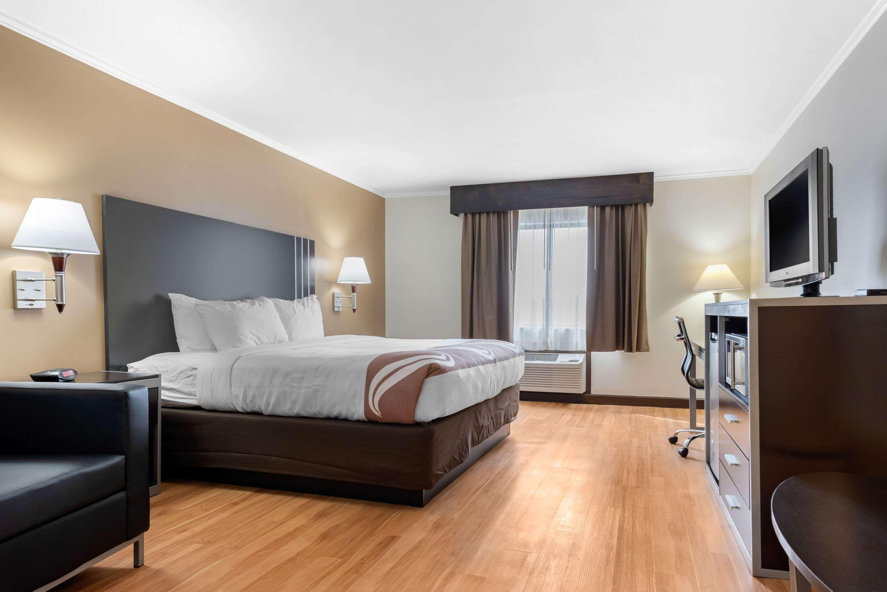 Quality Inn Fairborn Eksteriør bilde