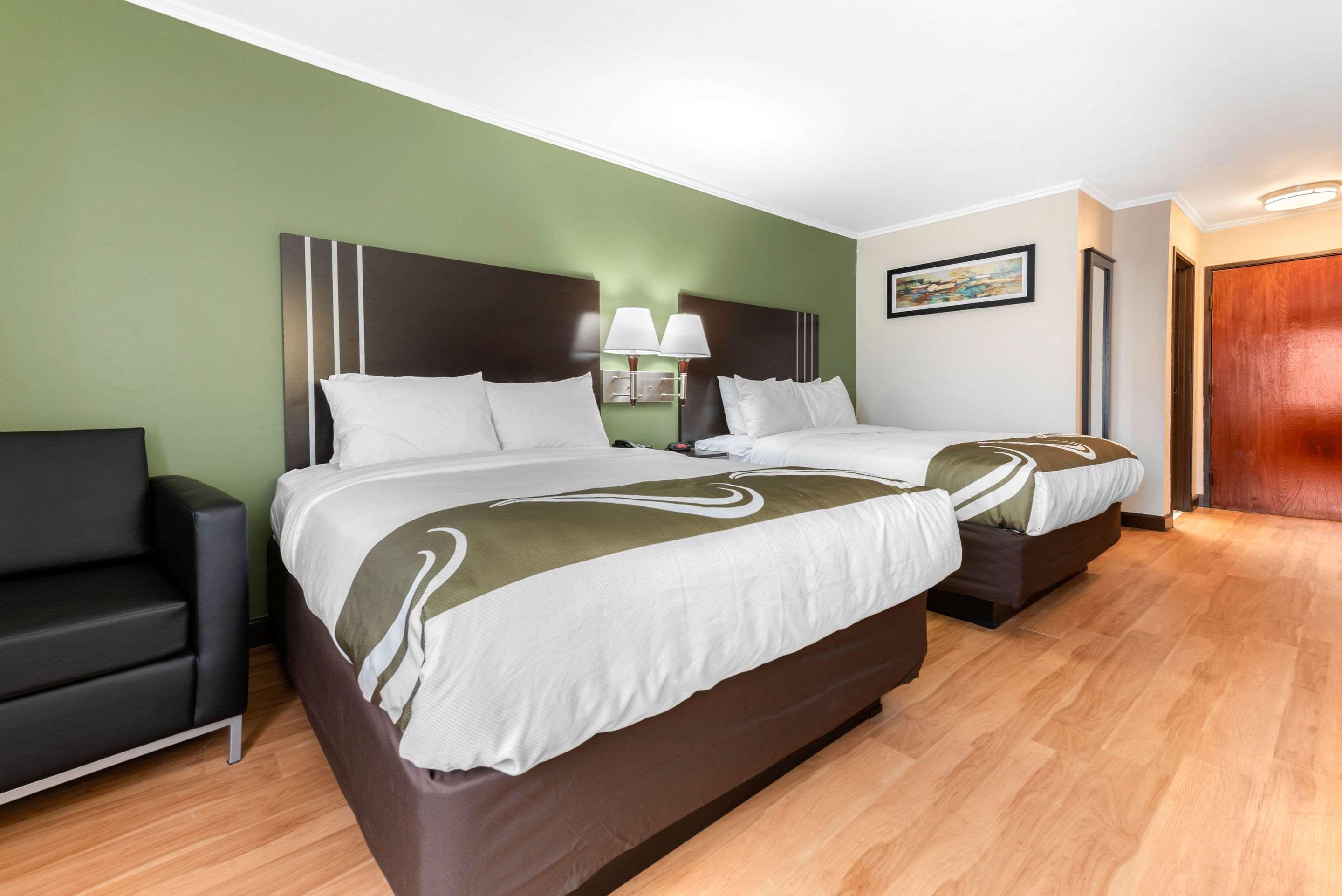 Quality Inn Fairborn Eksteriør bilde