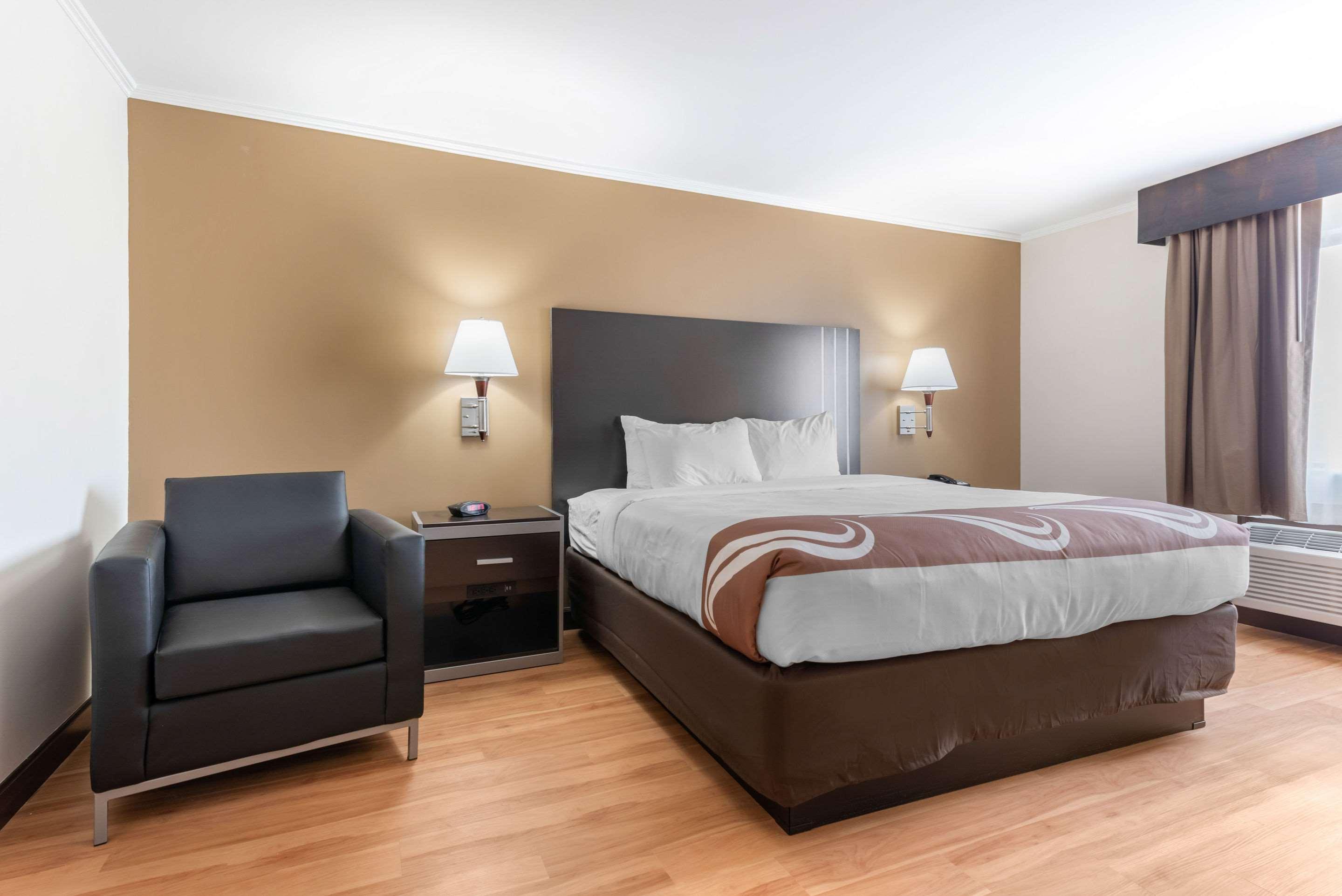 Quality Inn Fairborn Eksteriør bilde