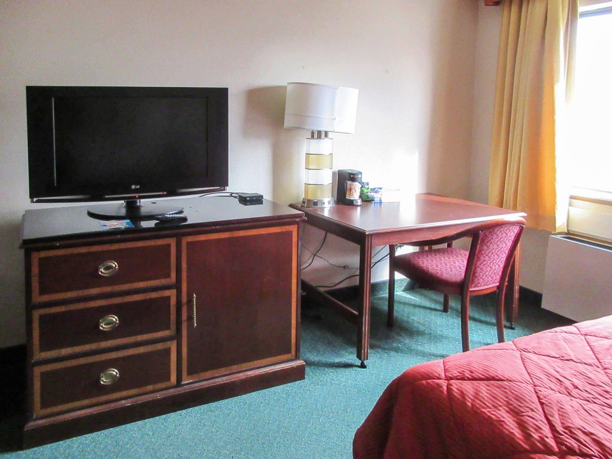 Quality Inn Fairborn Eksteriør bilde